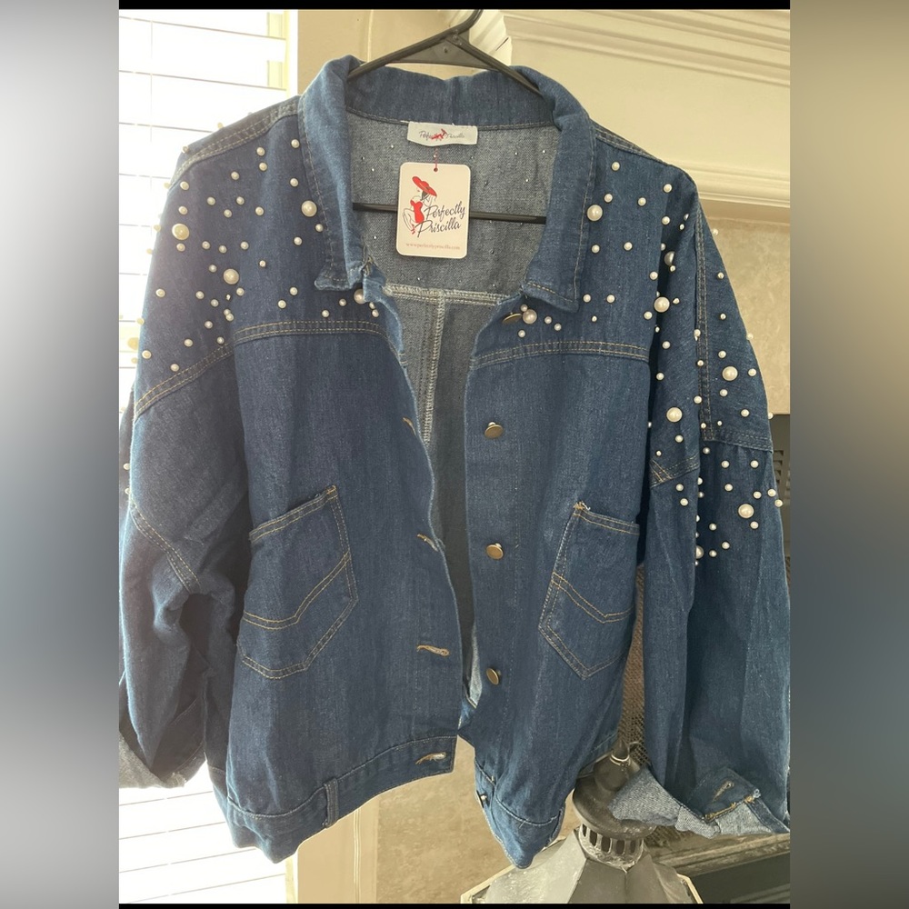 Oversized denim jacket with pearl detailing - Picture 3 of 3